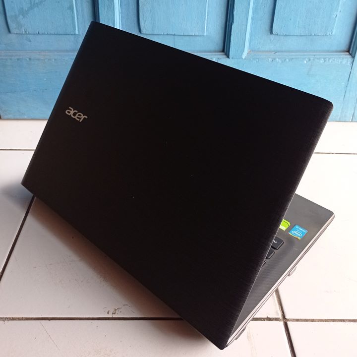 Acer Aspire F5-571G I5-4210U RAM 16Go SSD 480Go GeForce 940M Win10